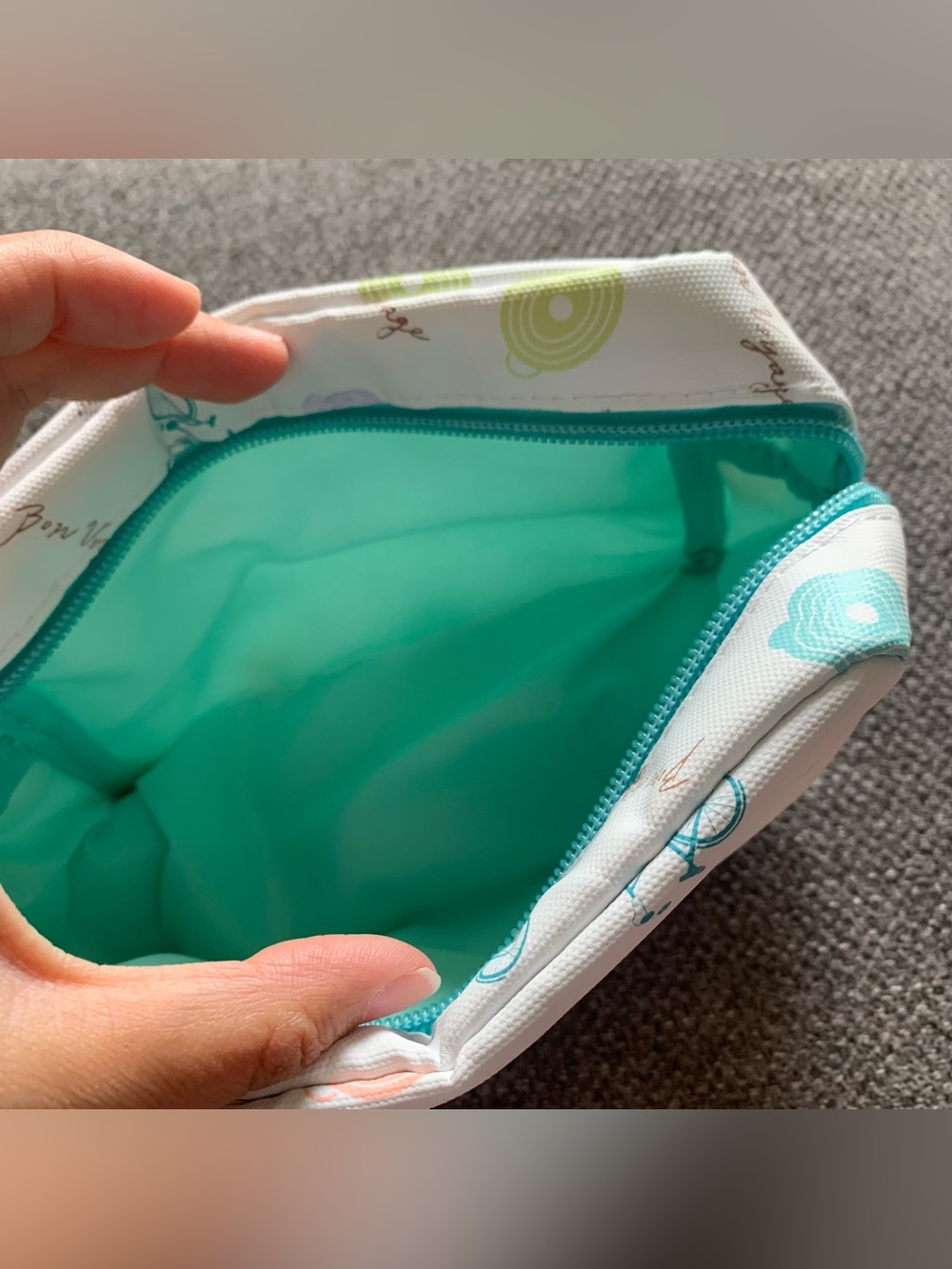 BNIB Le Creuset Bon Voyage Storage Pouch - Picture 9 of 11
